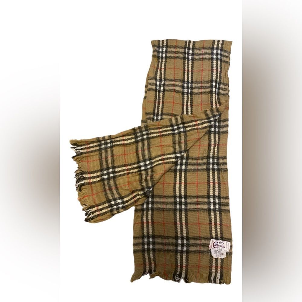 Woman’s plaid scarfs